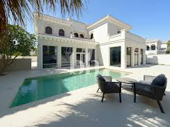 spacious-4br-villa-in-jumeirah