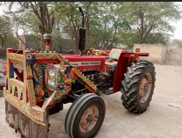 massey-ferguson-260-tractor-2011-big-1