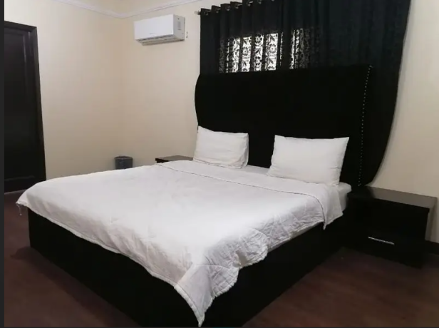 couple-guest-house-clifton-big-0
