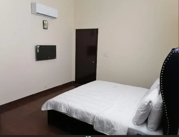 couple-guest-house-clifton-big-4