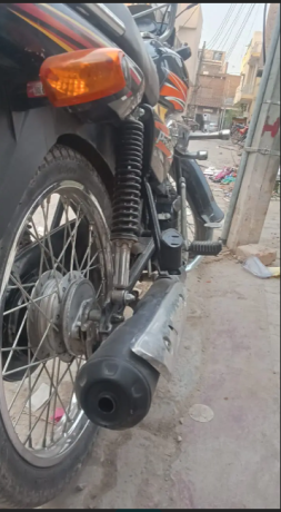 honda-prider-100cc-2015-100cc-bike-honda-in-multan-less-drive-big-4