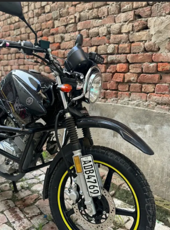 yamaha-ybr-125-urgent-for-sale-yamaha-in-bikes-total-geniune-big-1