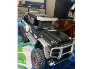 Like-New High-Quality Remote Control Car – Barely Used!"