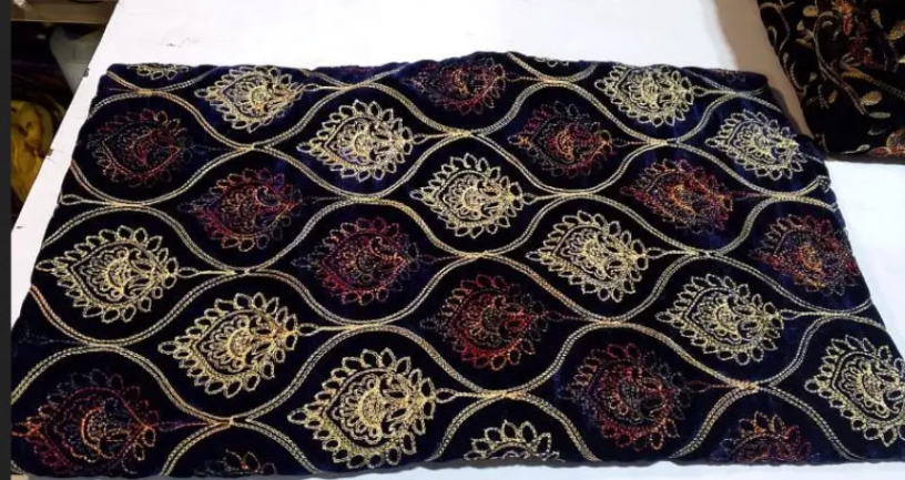 ladies-velvet-embroidered-shawls-big-2