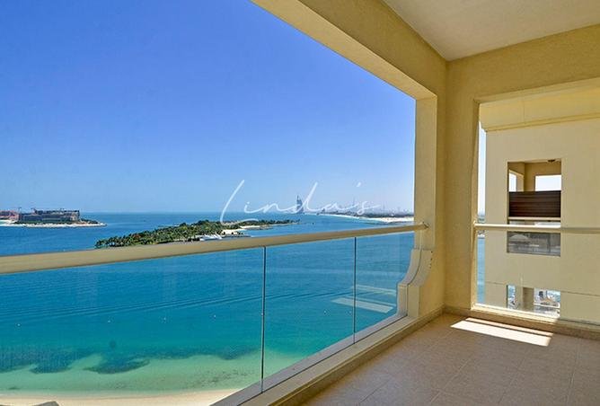 Luxury | Duplex | | Direct Beach Access| Sea View