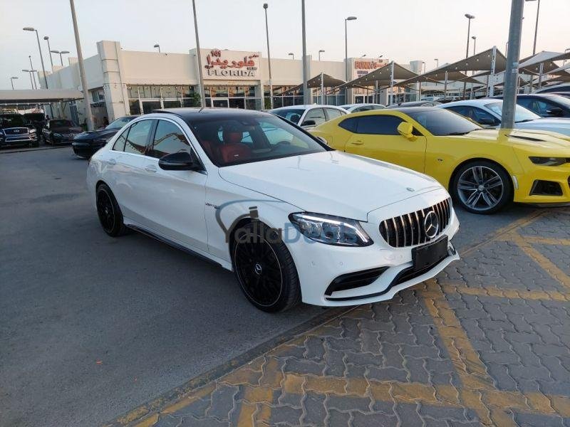 MERCEDES BENZ C CLASS (2017)