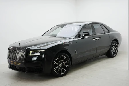 2022 Rolls-Royce Ghost Black Badge, Rear Screens, Bespoke Audio, Starlight, Dealer Warr + Serv!!