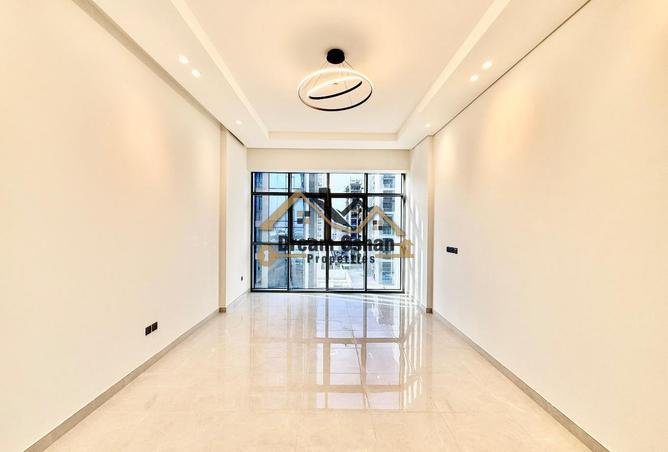 BRAND NEW SPACIOUS APARTMENT-AC FREE-AL AMENTIES