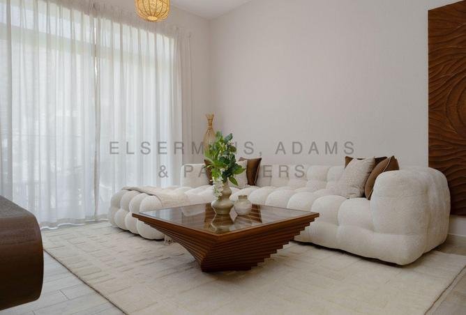VACANT l FULLY FURNISHED l POOLVIEW