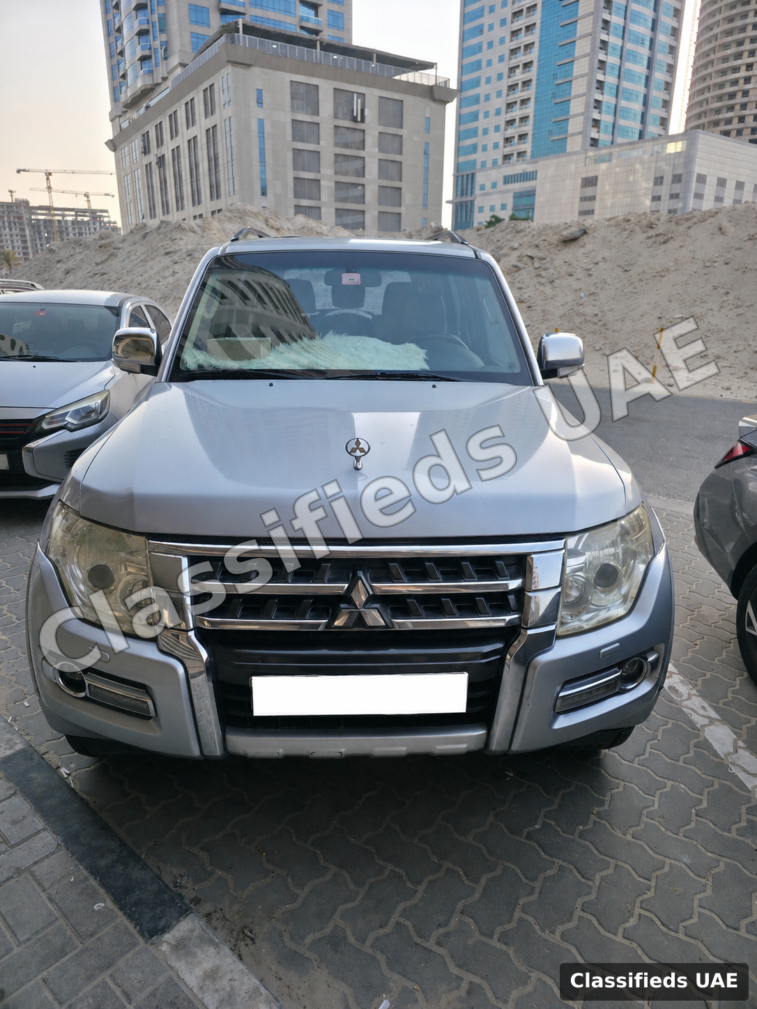 Pajero 2016 GCC Full option agency maintained 32000